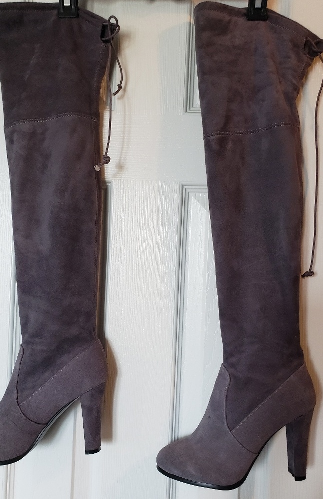 Gorgeous Suede Boots